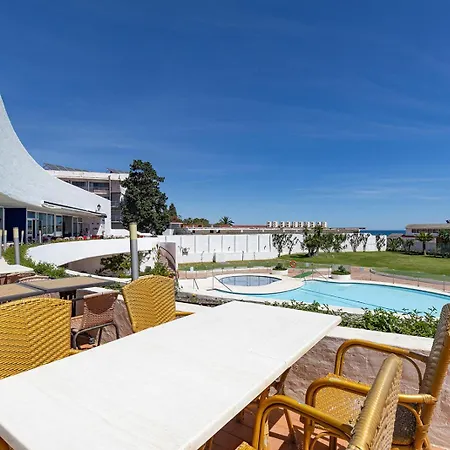 公寓 Beachfront Townhouse By The Sea @ Villacana Playa! 埃斯特波纳