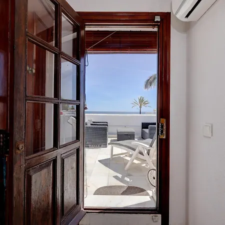 Beachfront Townhouse By The Sea @ Villacana Playa! 埃斯特波纳