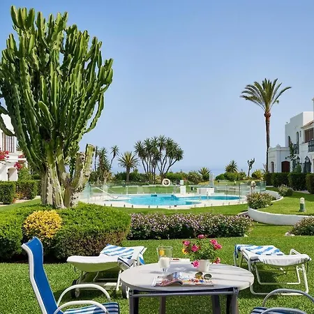 Апартаменты Beachfront Townhouse By The Sea @ Villacana Playa! *