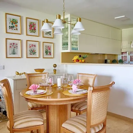 Beachfront Townhouse By The Sea @ Villacana Playa! Апартаменты *