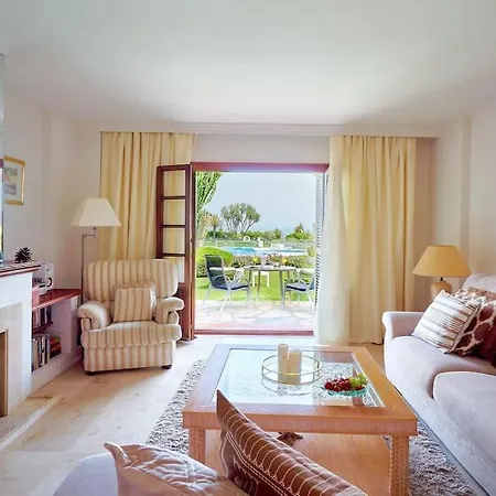 Апартаменты Beachfront Townhouse By The Sea @ Villacana Playa! *
